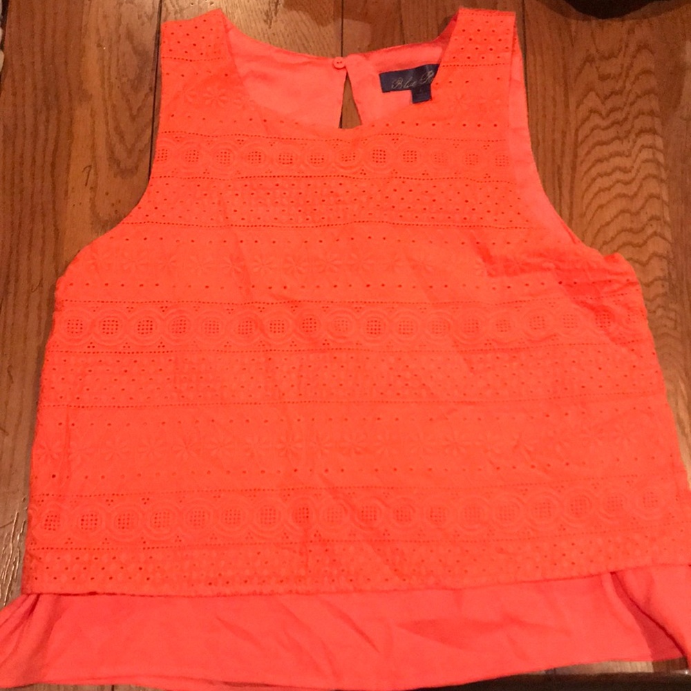 Layered orange lace tank top!